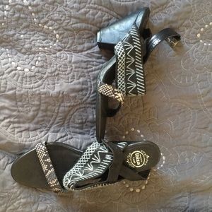 Jeffrey Campbell Never Worn strappy heeled sandal!